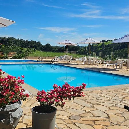 Filimahalo Hotel Сера Негра Екстериор снимка