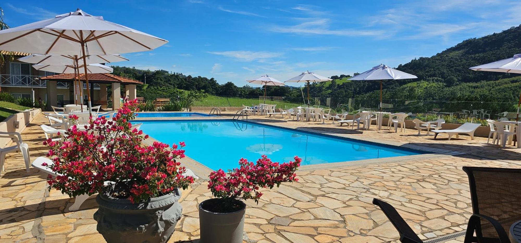 Filimahalo Hotel Сера Негра Екстериор снимка