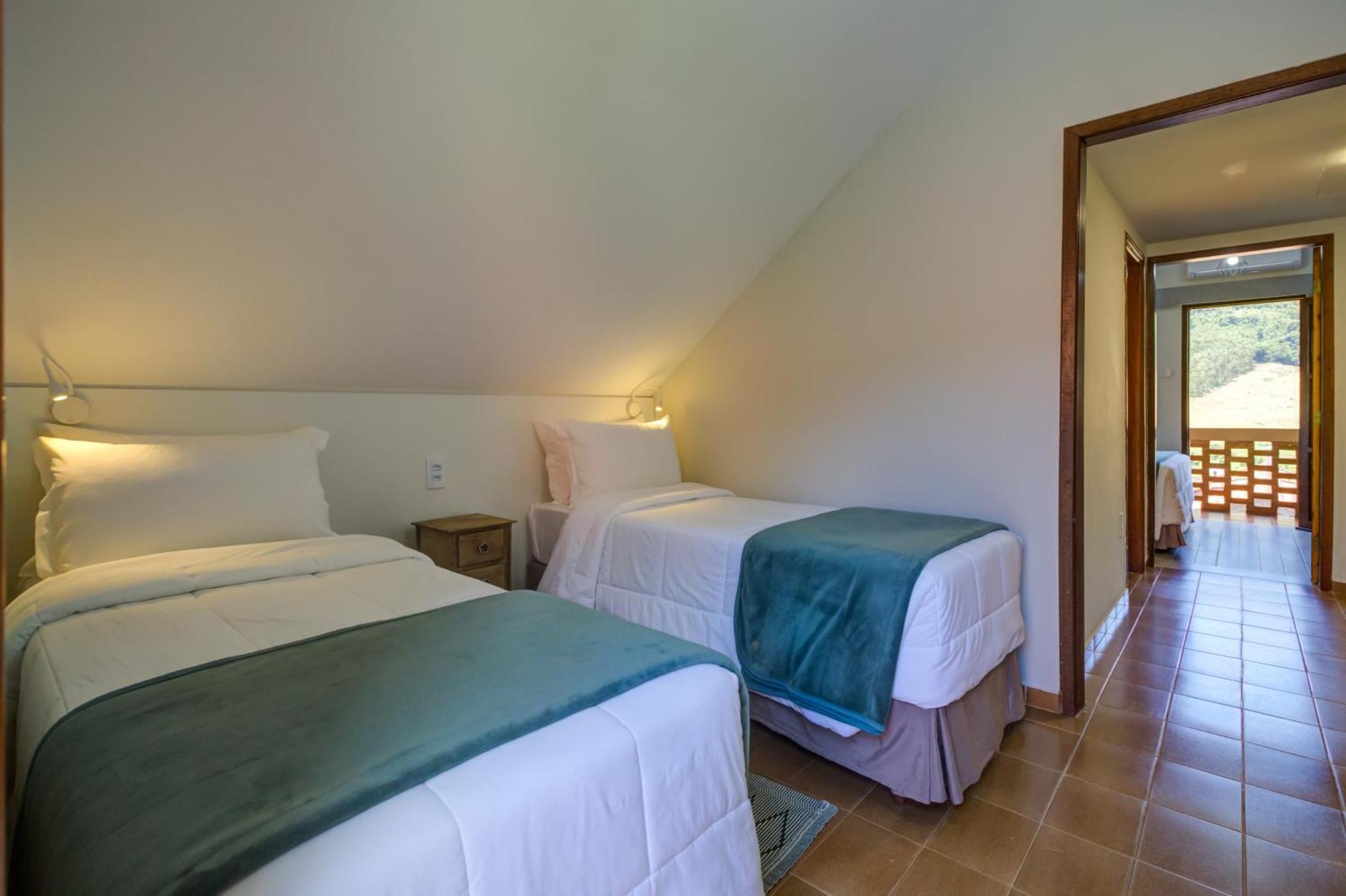 Filimahalo Hotel Сера Негра Екстериор снимка